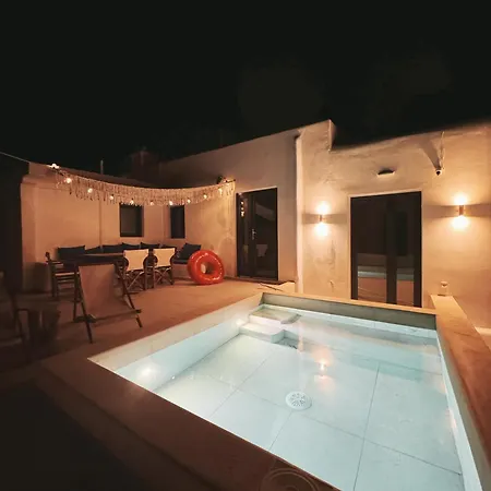 Kukulu Luxurious With Mini Private Pool Apartment Ano Mera