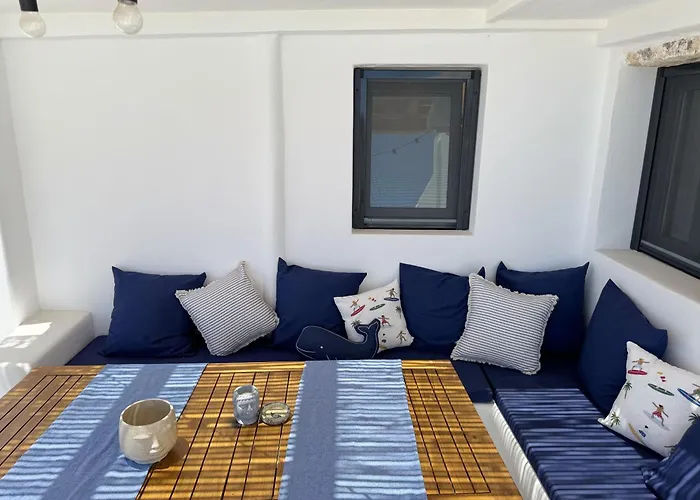 Διαμέρισμα Kukulu Luxurious With Mini Private Pool Άνω Μερά